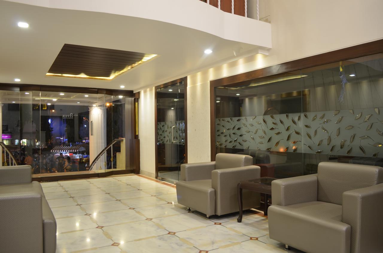 Hotel Apex International Vadodara Exterior photo
